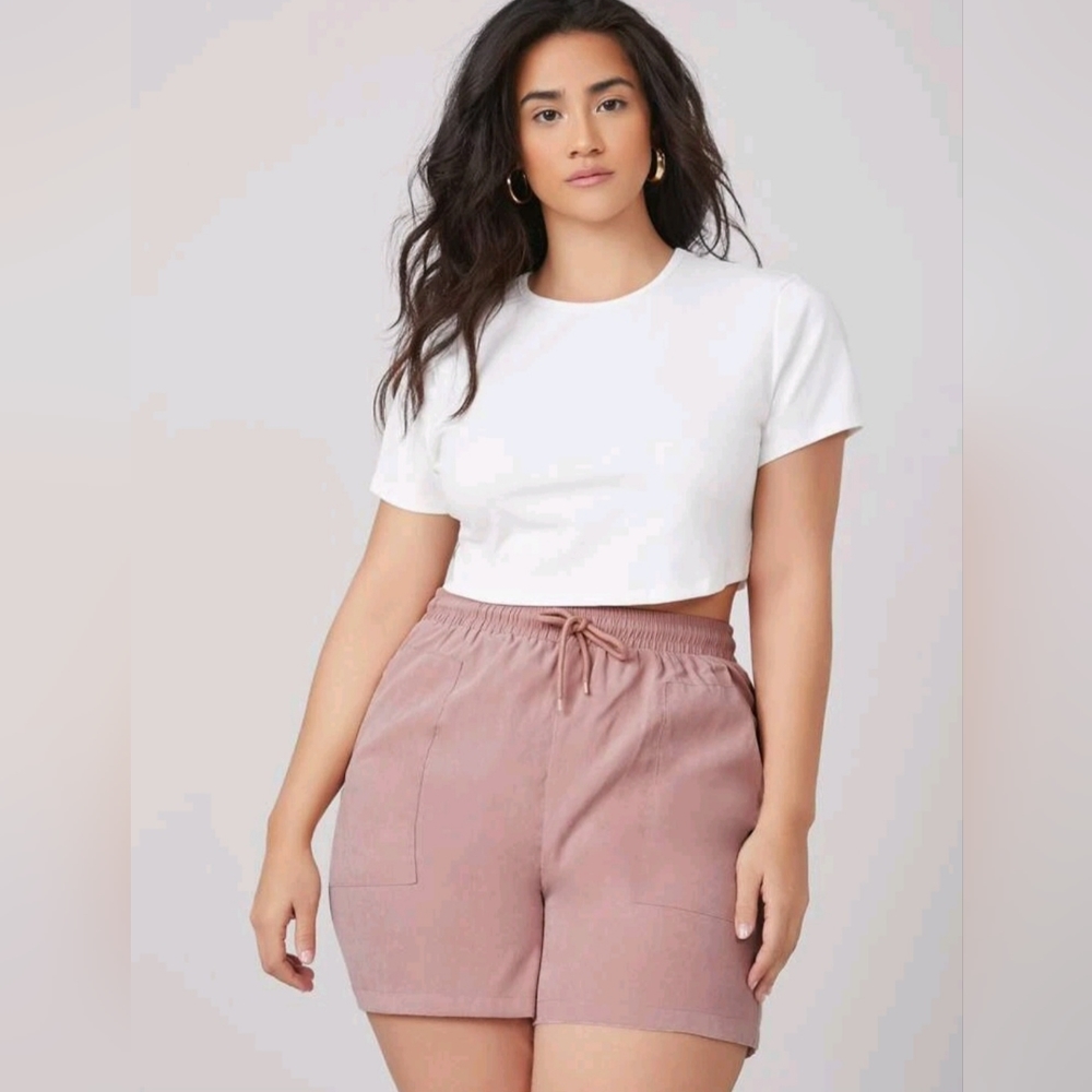 Solid Pocket Front Shorts